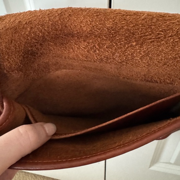 Vintage Brown Leather Coach Purse 0337-245 with Gold Hardware Crossbody - Picture 7 of 10